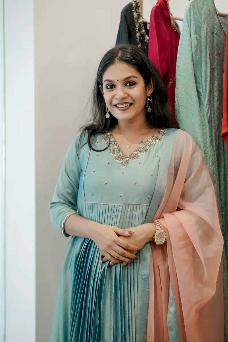 Handworked Pleated Kurta with Dupatta