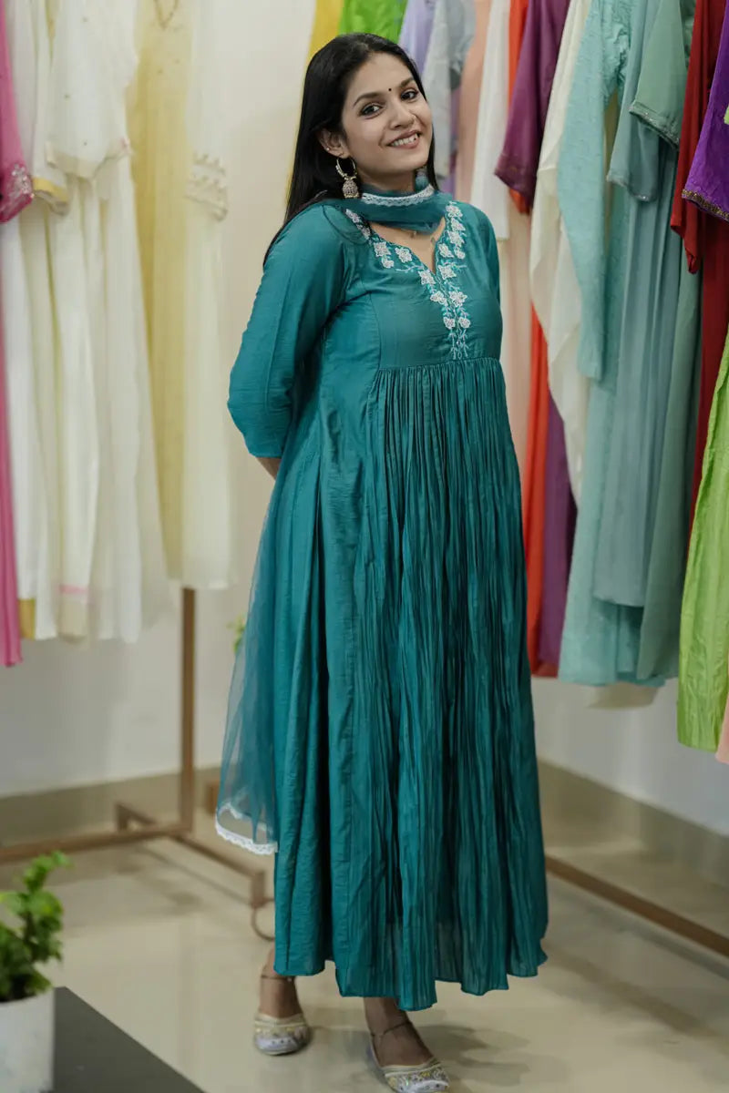 Handworked Pleated Kurta with Dupatta