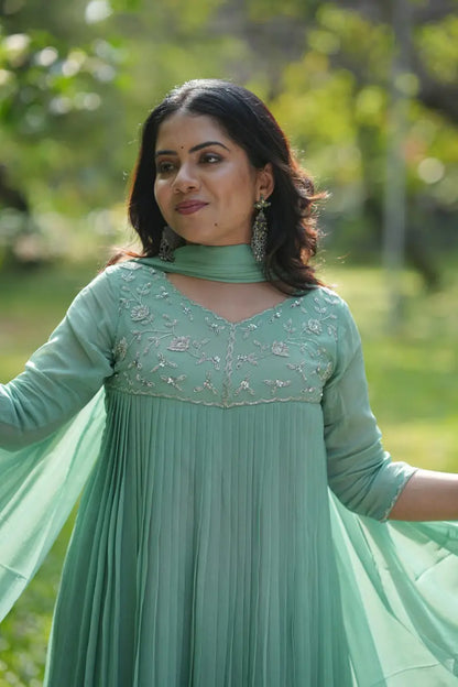 Handworked Pleated Kurta with Dupatta