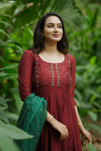 Handworked Panel Cut Kurta With Scalloped Dupatta