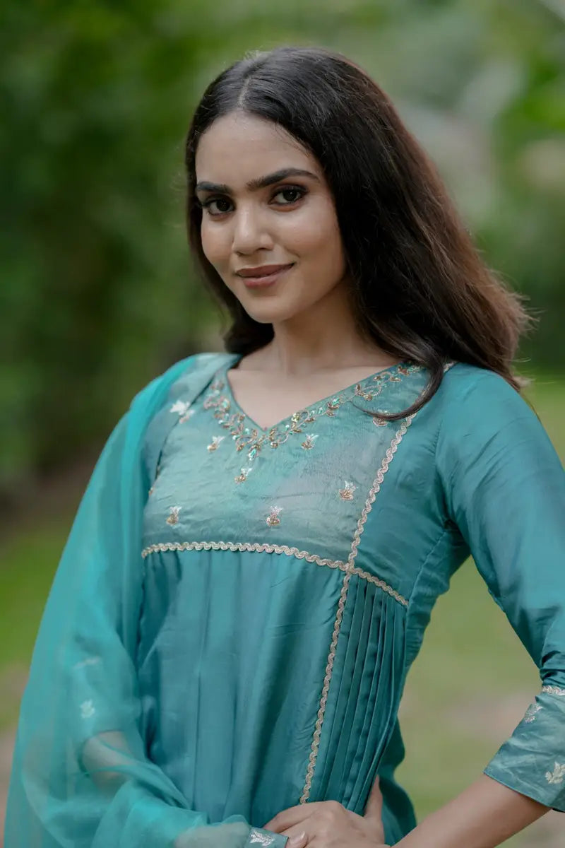 Handworked Side Pleated Kurta with Dupatta