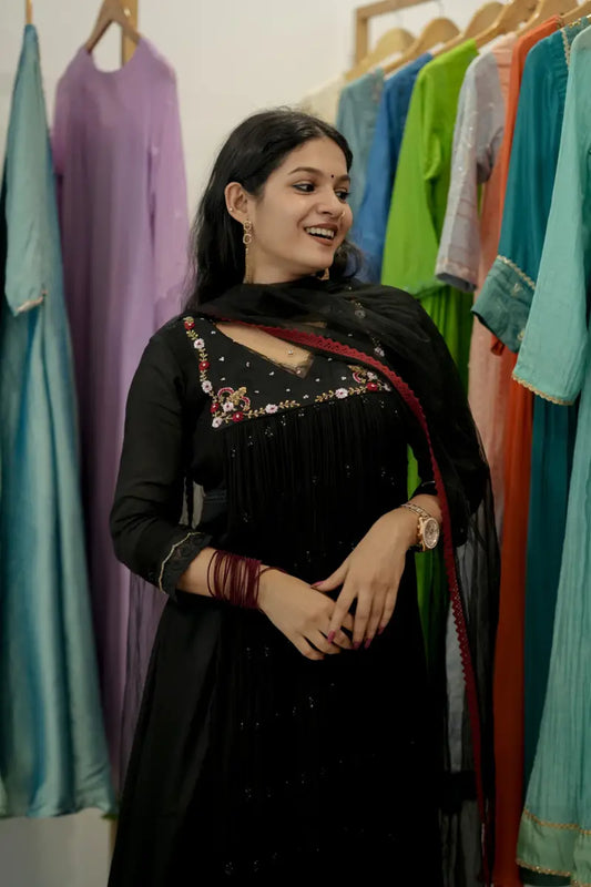 Handworked Pleated Kurta with Dupatta
