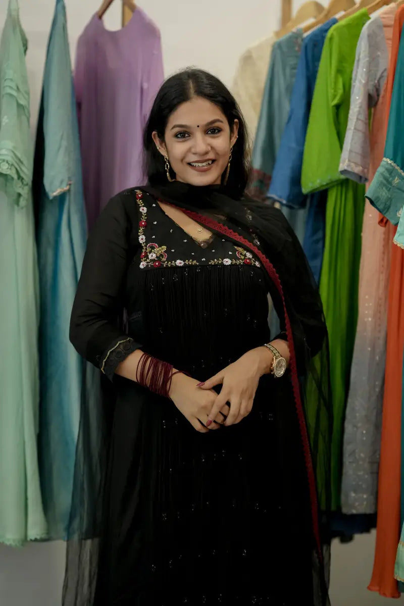 Handworked Pleated Kurta with Dupatta
