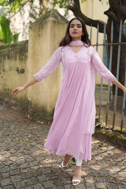 Handworked Pleated Kurta with Dupatta