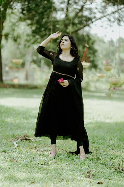 Handworked Pleated Kurta with Dupatta