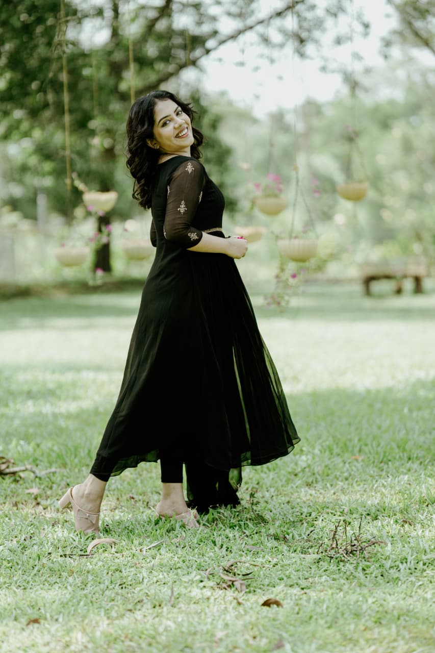 Handworked Pleated Kurta with Dupatta