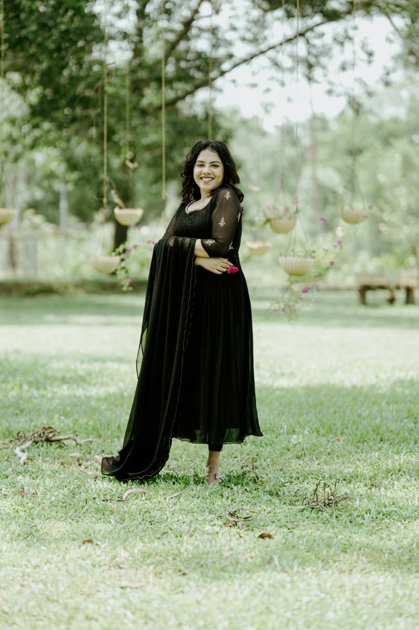 Handworked Pleated Kurta with Dupatta