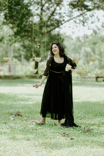 Handworked Pleated Kurta with Dupatta