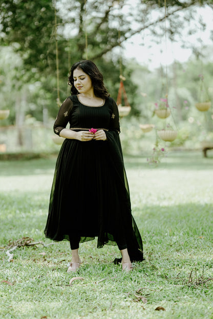Handworked Pleated Kurta with Dupatta