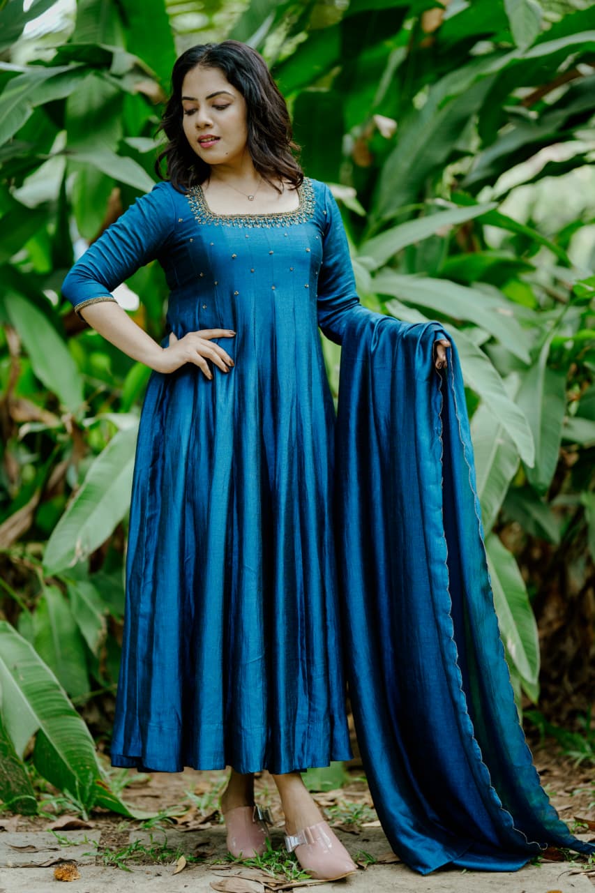 Handworked Panel Cut Kurta