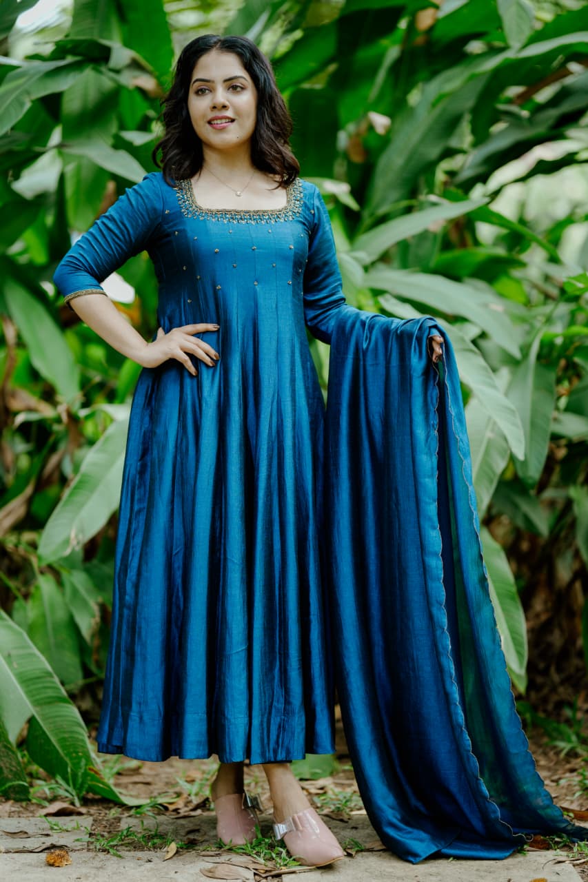 Handworked Panel Cut Kurta