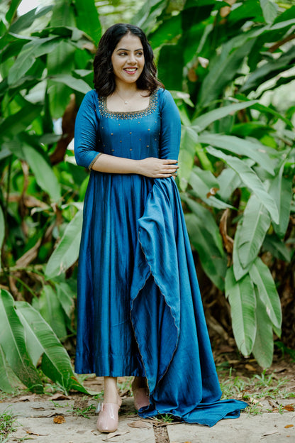 Handworked Panel Cut Kurta