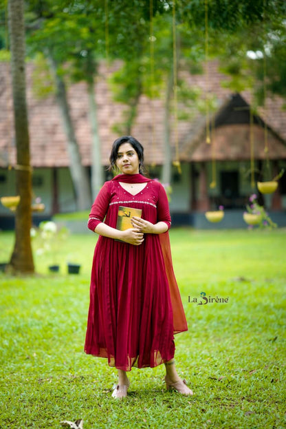 Handworked Pleated Kurta with Dupatta