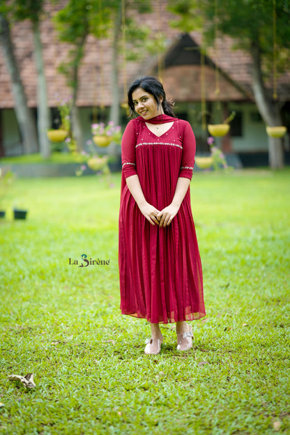 Handworked Pleated Kurta with Dupatta