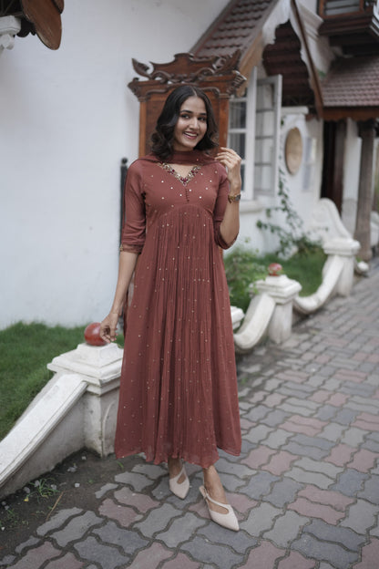 Handworked Pleated Kurta with Dupatta