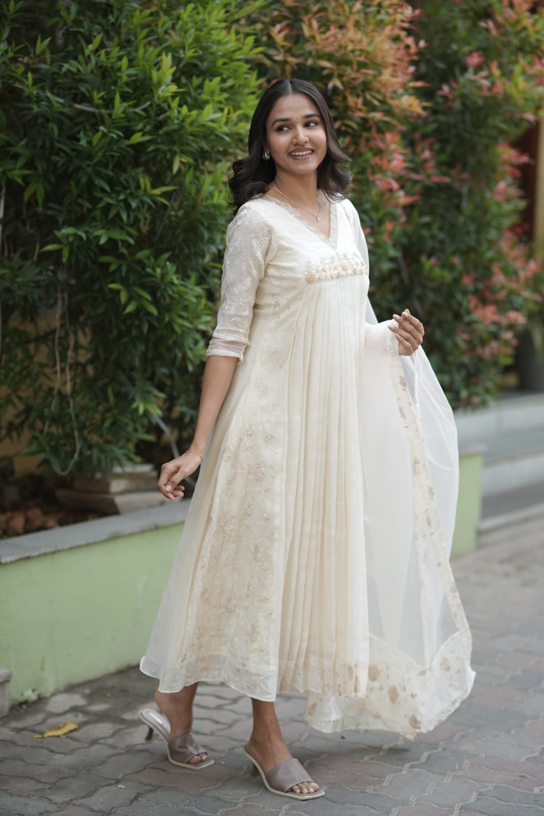 Handworked Pleated Kurta with Dupatta