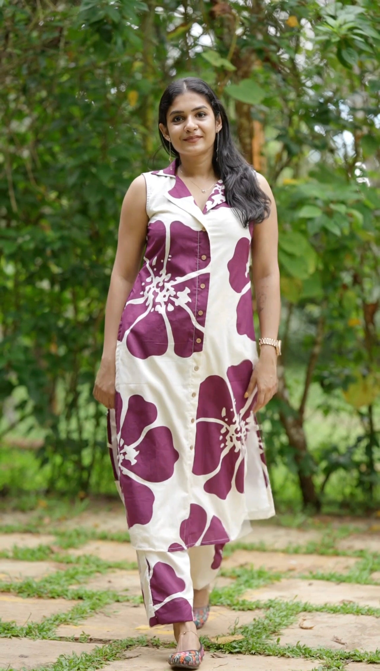 Sleeveless Cotton Kurta Set