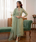 Handworked Kurta With Scalloped Dupatta