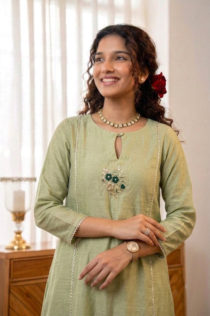 Handworked 3 Panel Kurta
