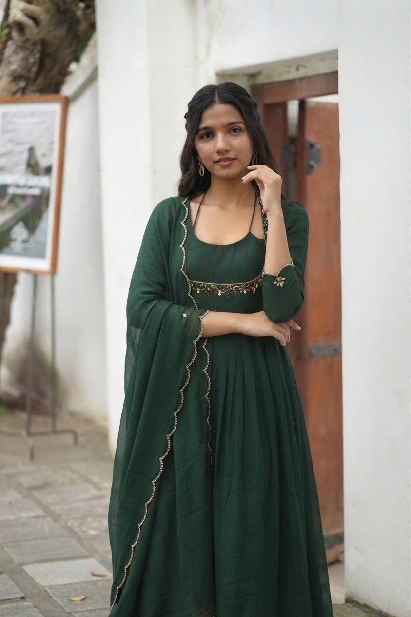 Handworked Pleated Kurta with scalloped dupatta