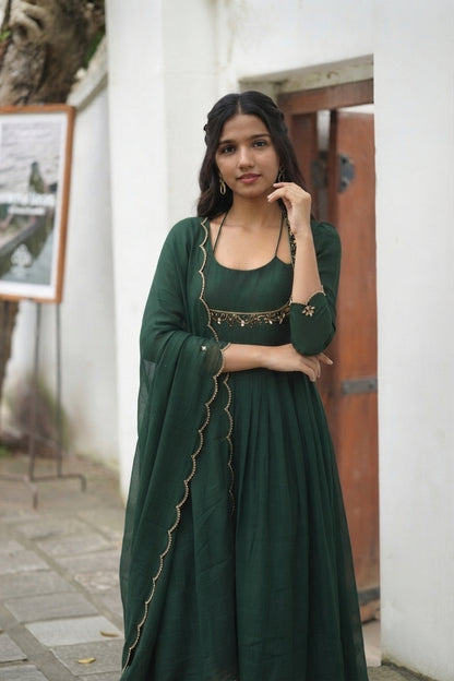 Handworked Pleated Kurta with scalloped dupatta