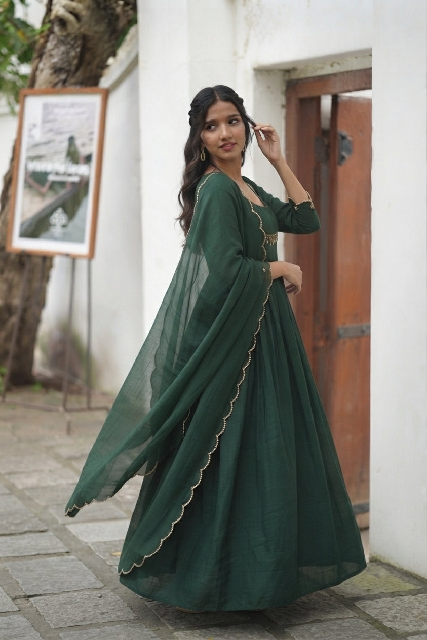 Handworked Pleated Kurta with scalloped dupatta