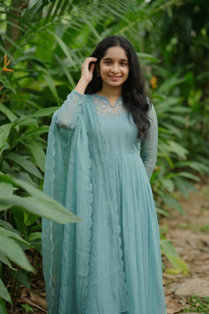 Handworked Pleated Kurta with scalloped Dupatta