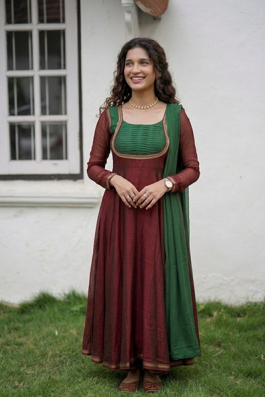 Handworked Pleated Kurta with Dupatta