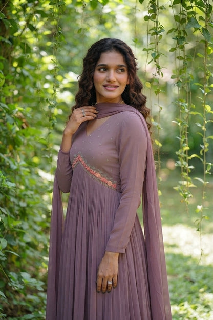 Handworked Pleated Kurta with scalloped dupatta