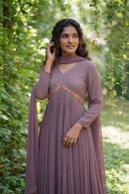 Handworked Pleated Kurta with scalloped dupatta