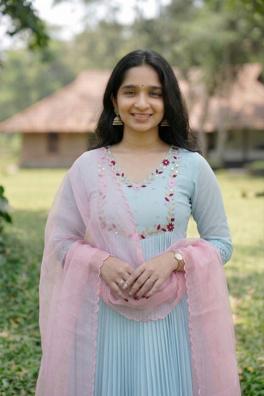 Handworked Pleated Kurta with Dupatta