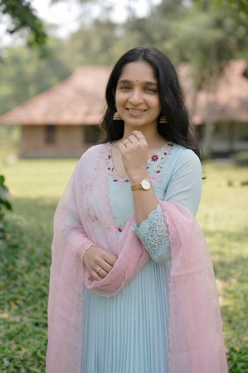 Handworked Pleated Kurta with Dupatta