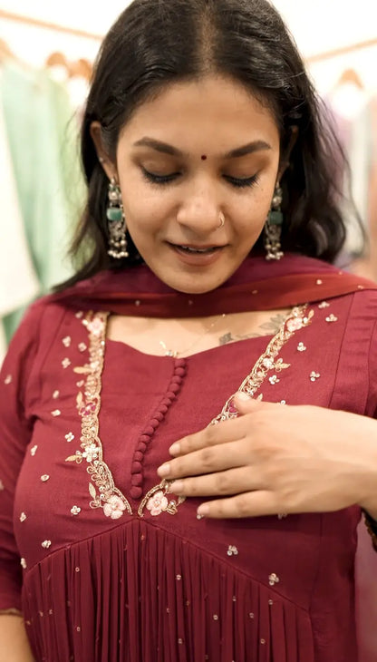 Handworked Pleated Kurta with Dupatta