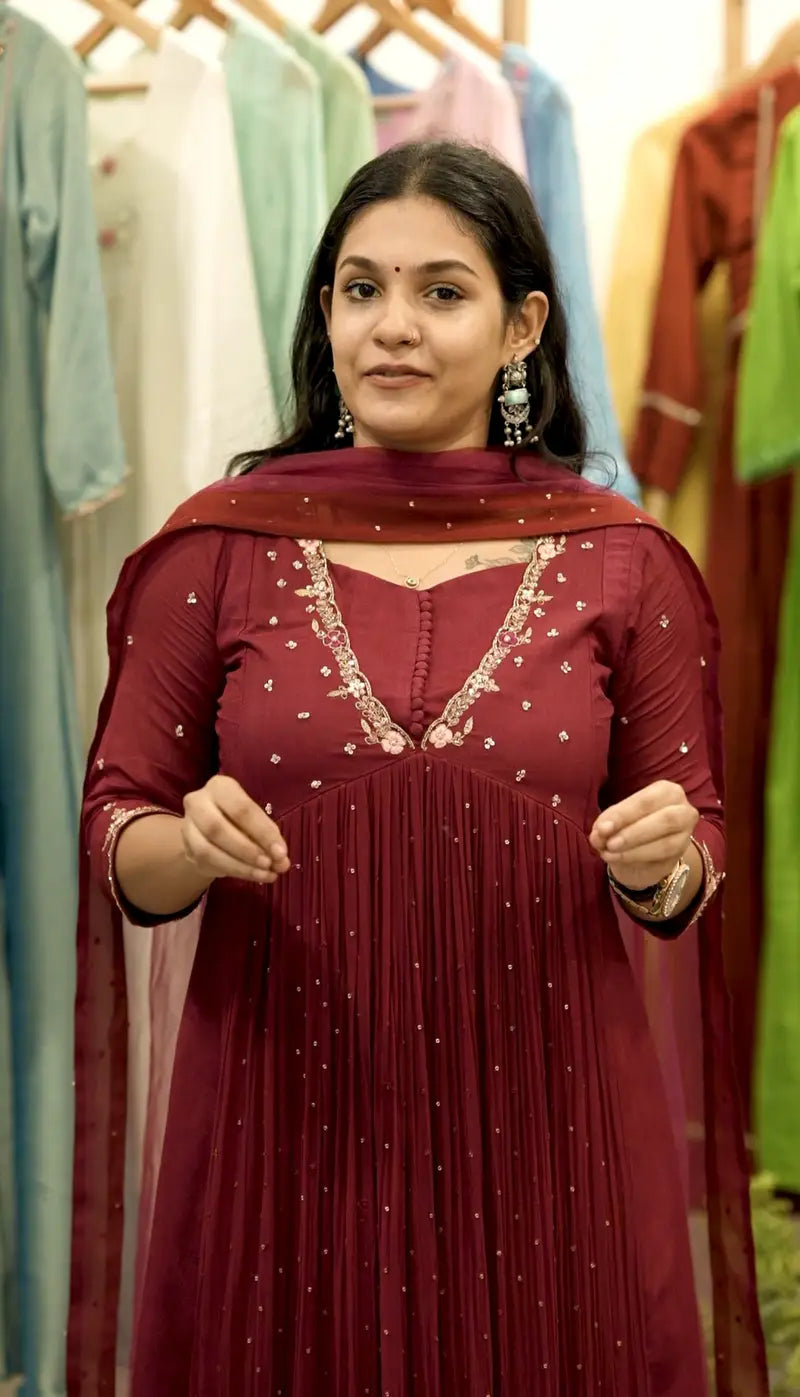 Handworked Pleated Kurta with Dupatta