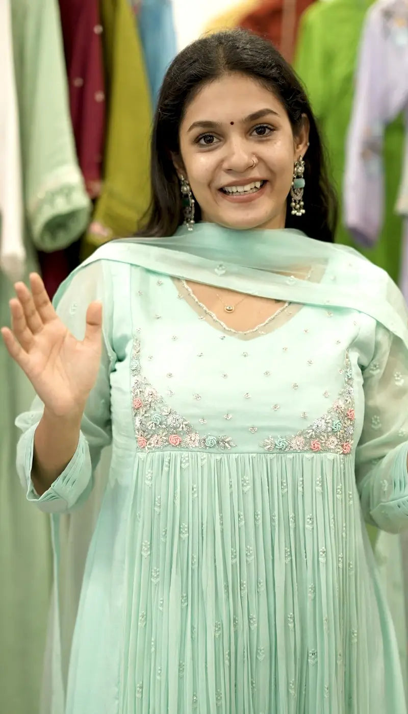 Handworked Pleated Kurta with Dupatta
