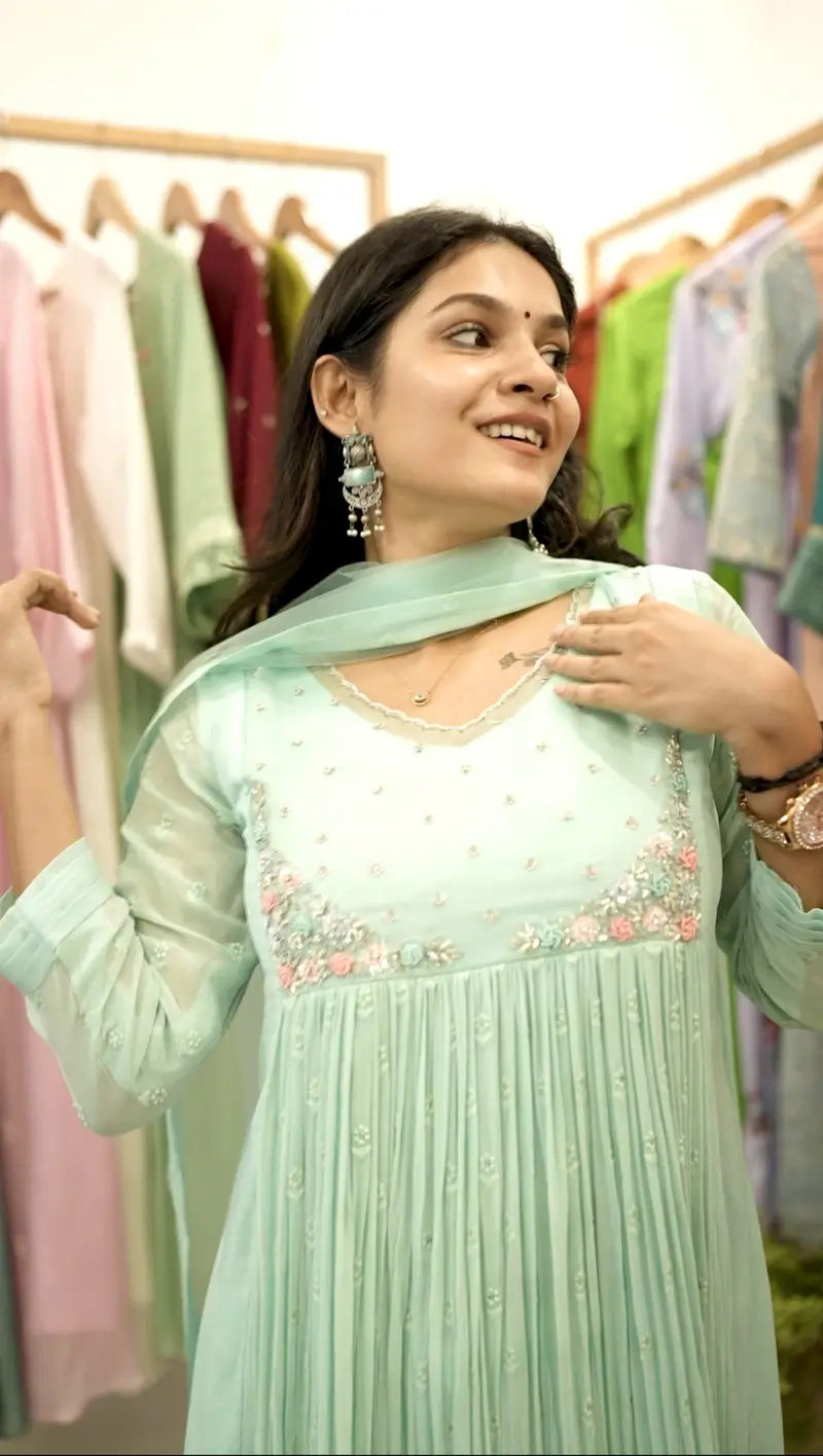 Handworked Pleated Kurta with Dupatta