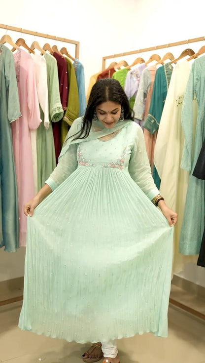 Handworked Pleated Kurta with Dupatta