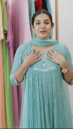 Handworked Pleated Kurta with Dupatta